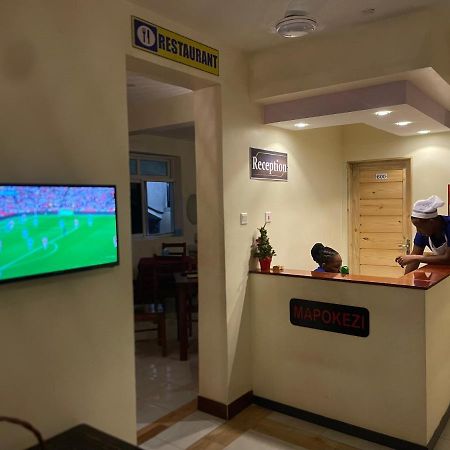 Moments Park Motel Dar es Salaam Zewnętrze zdjęcie